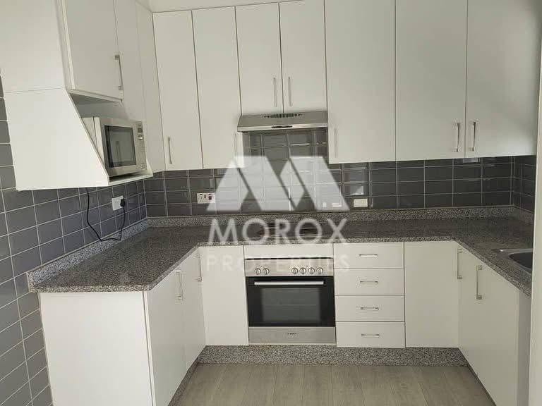 HOUSE FOR RENT-BLOCK 8
