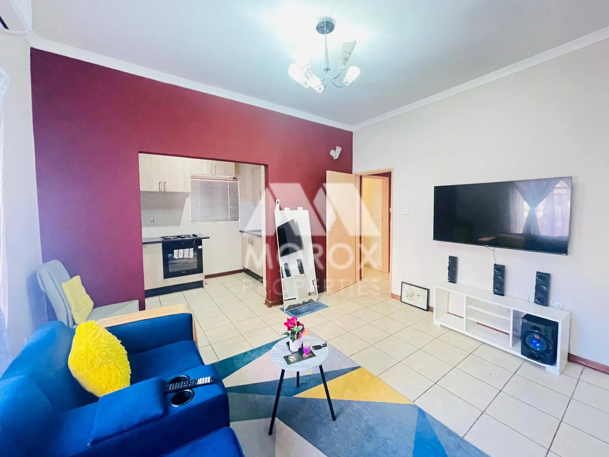 APARTMENT FOR SALE - TSHOLOFELO
