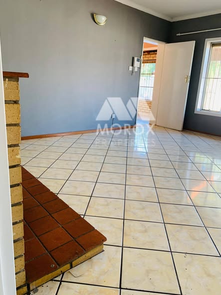 HOUSE FOR RENT  IN GABORONE BLOCK 5