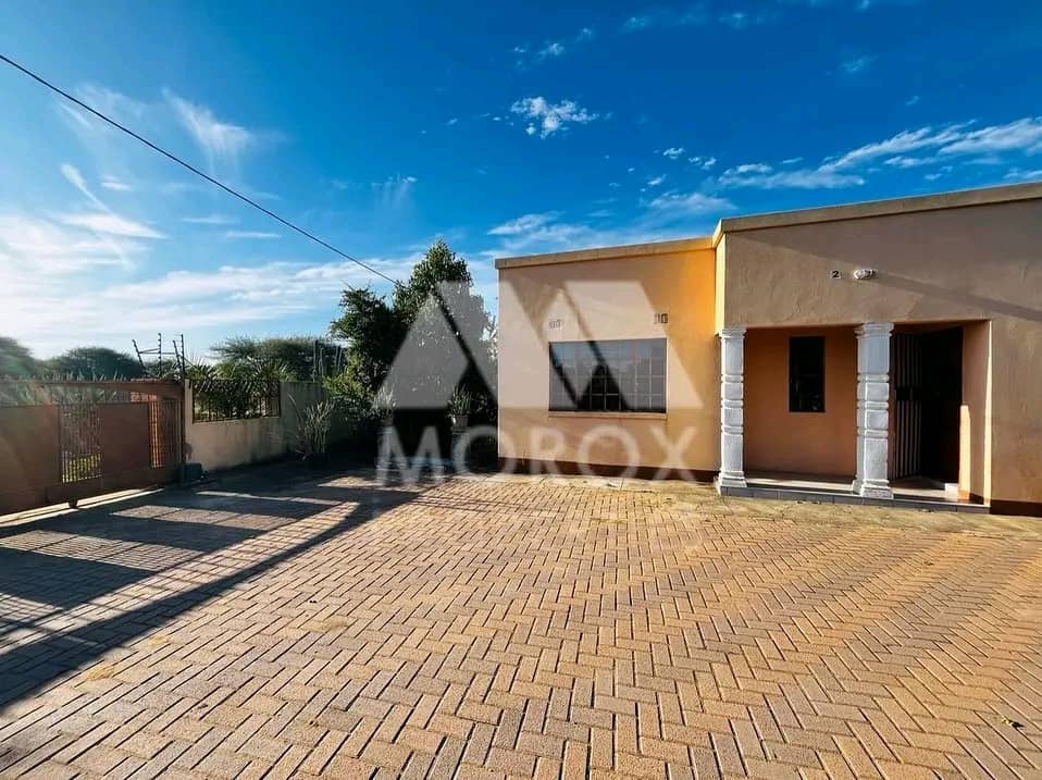 Property in Metsimotlhabe