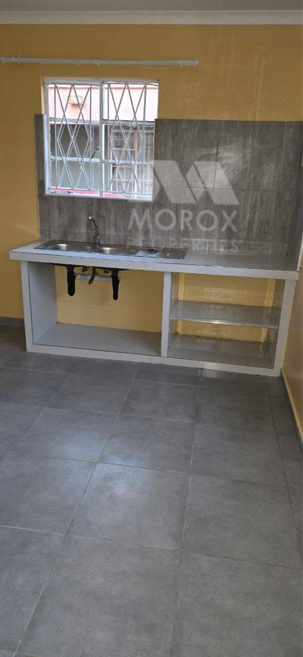 HOUSE FOR RENT-MMOPANE