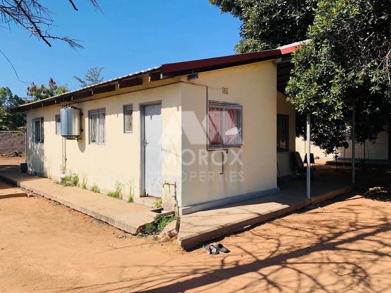 3 BEDROMED HOUSE FOR SALE